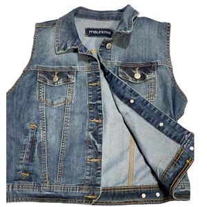 Maurice’s Medium Wash Denim Vest